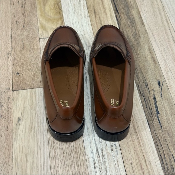 Free People x Weejuns G.H. Bass Whitney Loafer - Picture 8 of 10